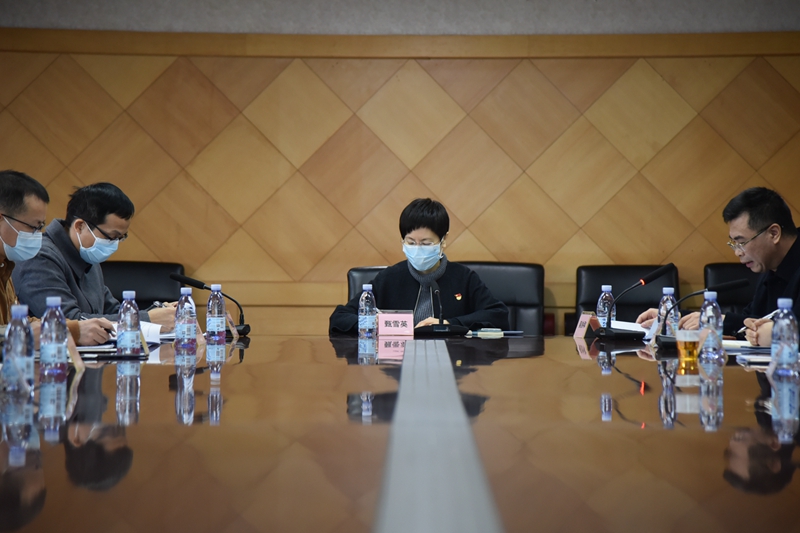 市場監(jiān)管局召開疫情防控工作會議，部署春節(jié)期間市場監(jiān)管工作.jpg