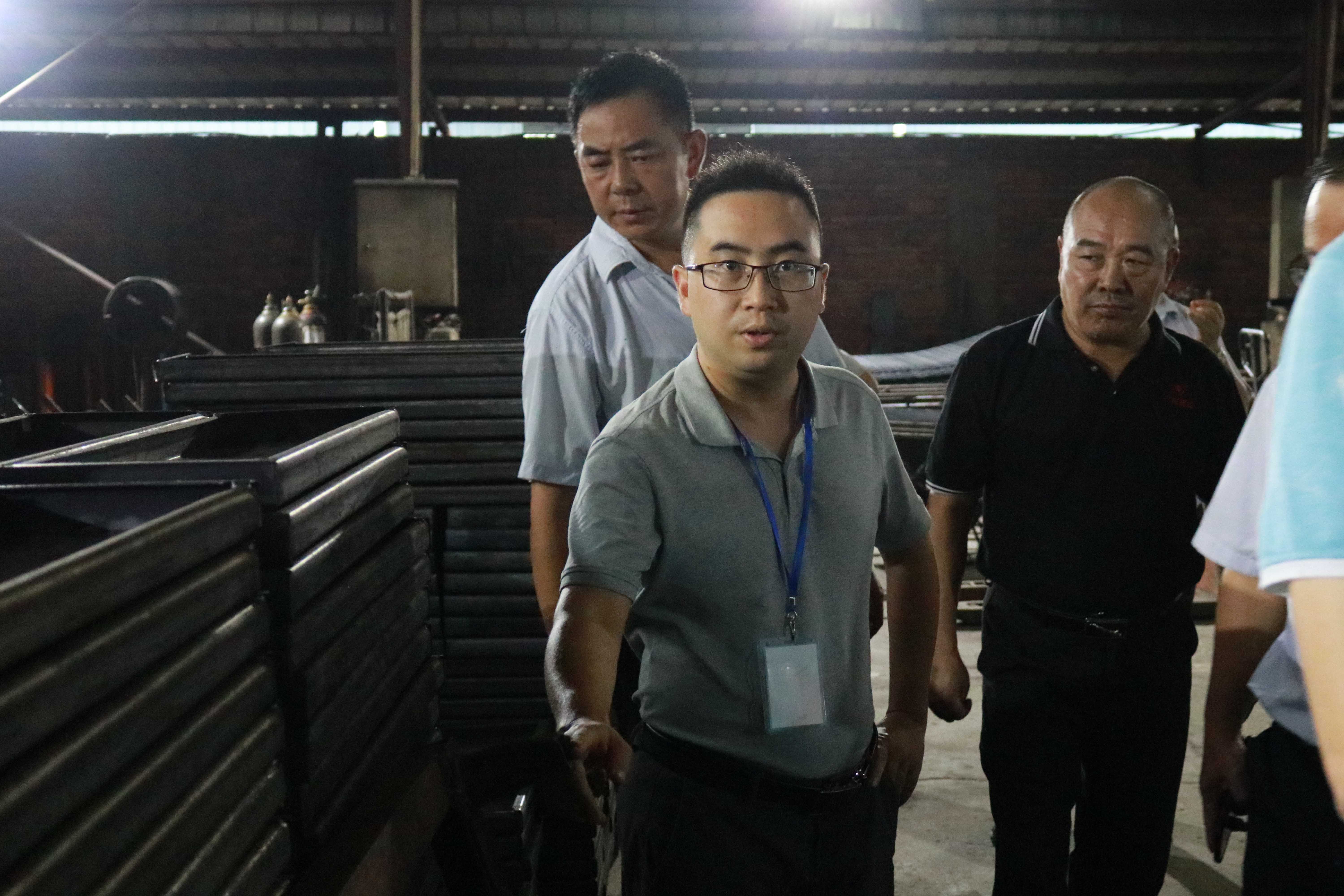 檢查組實地查看、檢查臺賬(3).jpg