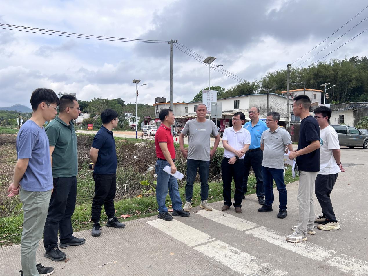 市交通運輸局聯(lián)合赤水鎮(zhèn)    科學謀劃農(nóng)村公路與高速公路發(fā)展新格局